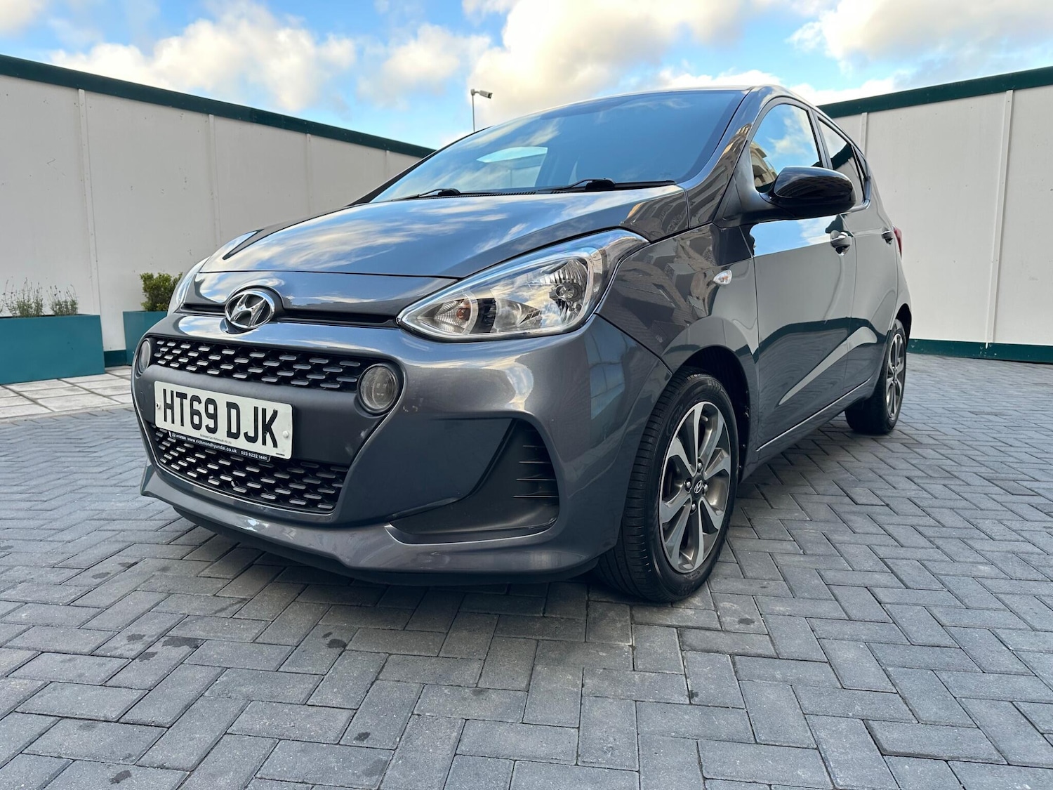 Used Renault Clio for sale - 76671170: Photo 10