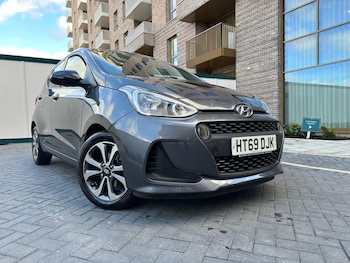 (69) - 1.0 TCe Iconic Euro 6 (s/s) 5dr