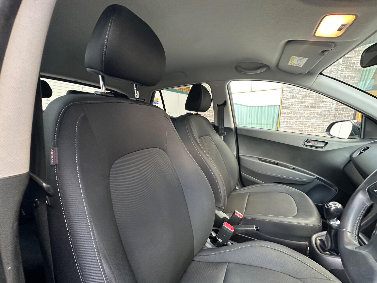 Used Renault Clio for sale - 76671170: Photo 22