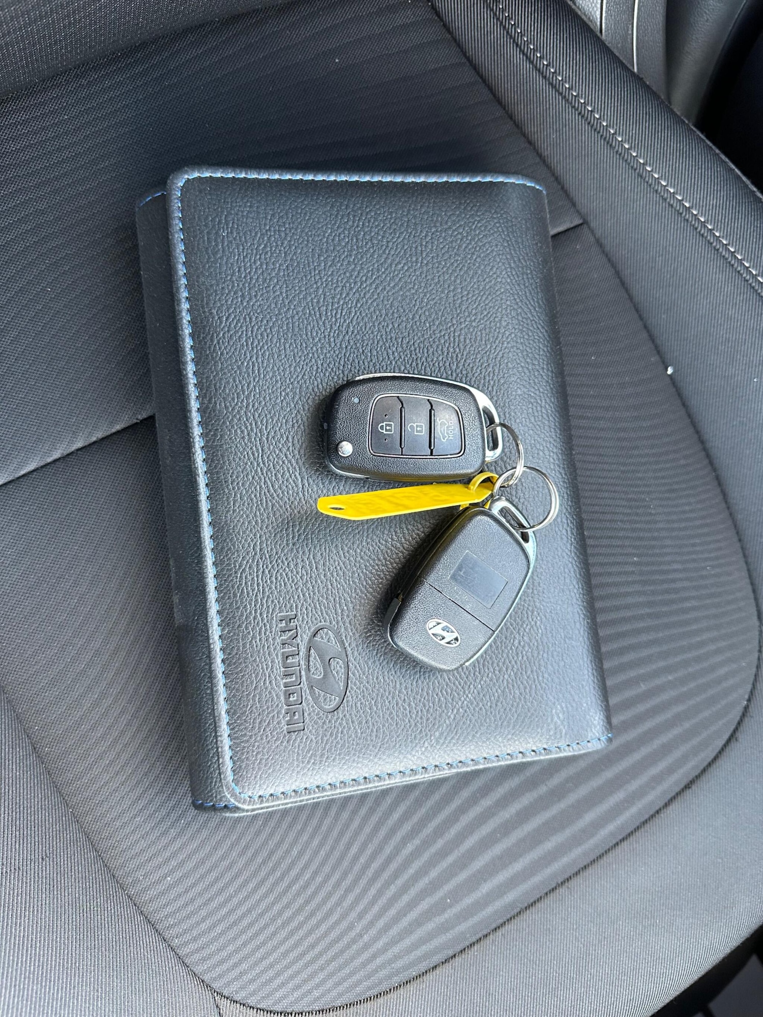 Used Renault Clio for sale - 76671170: Photo 44