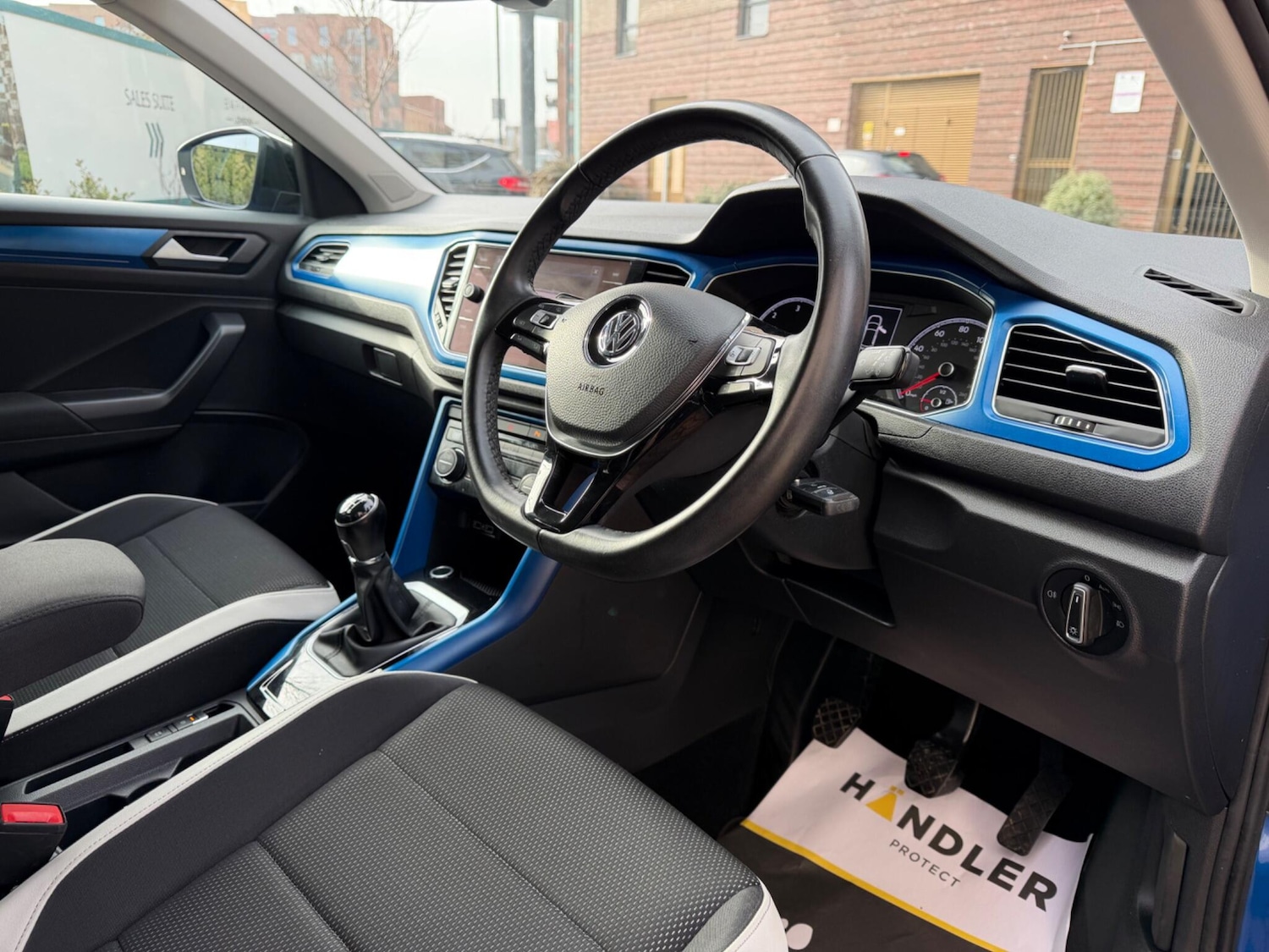 Used Volkswagen T-Roc 2019 for sale - 77344318: Photo 20