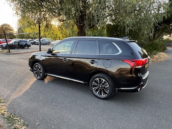 Used Mitsubishi Outlander 2017 for sale - 79793370: Photo