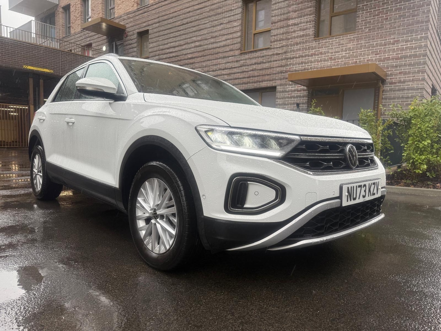 Used Volkswagen T-Roc 2023 for sale - 76409621: Photo 7