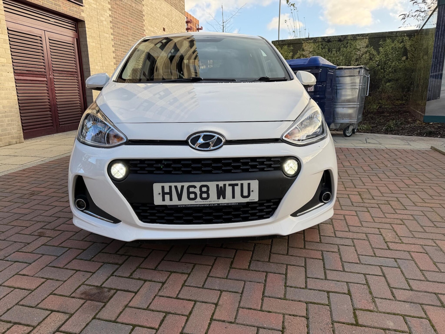 Used Hyundai i10 2018 for sale - 76887236: Photo 8