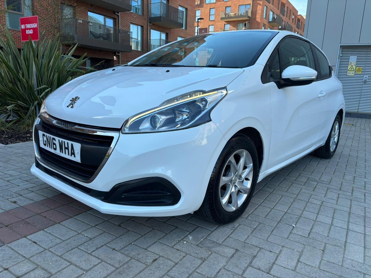 Used Peugeot 208 2016 for sale - 78157855: Photo 20