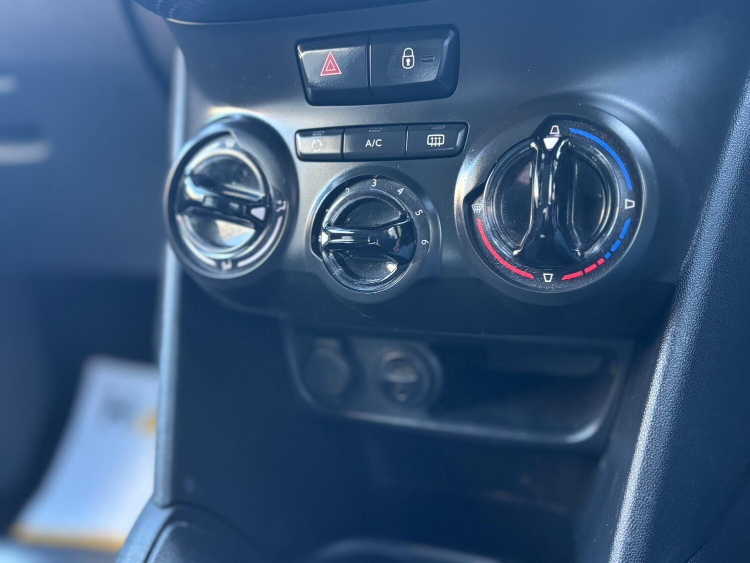 Used Peugeot 208 2016 for sale - 78157855: Photo 39