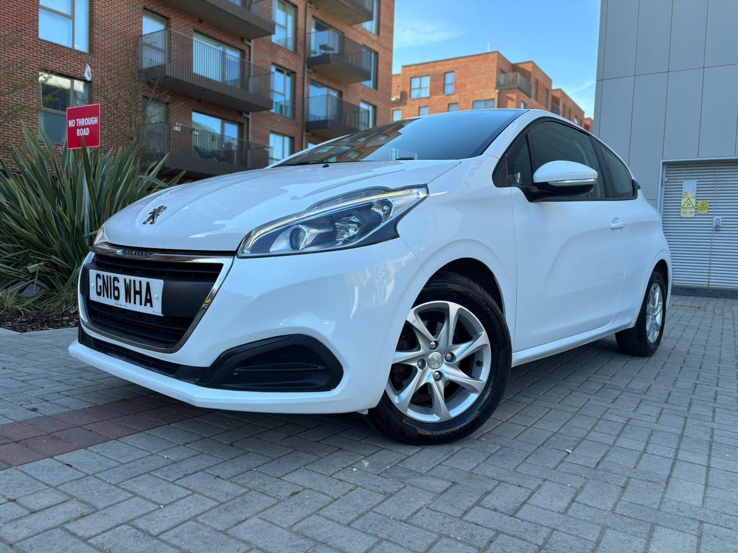Used Peugeot 208 2016 for sale - 78157855: Photo 5