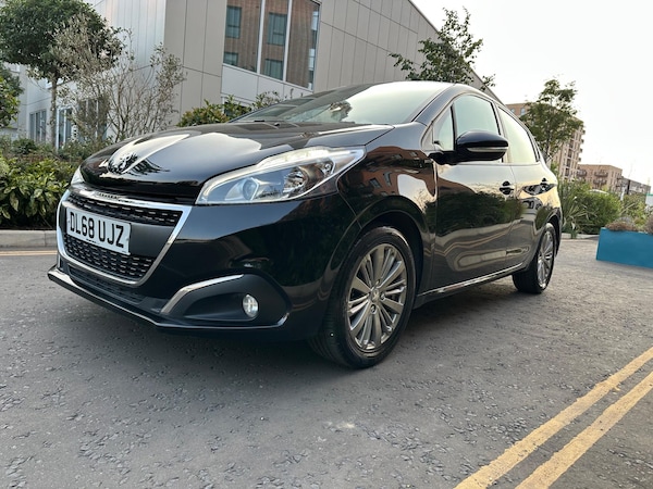 Used Peugeot 208 2018 for sale - 75494243: Photo 11