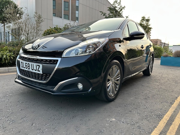 Used Peugeot 208 2018 for sale - 75494243: Photo 12