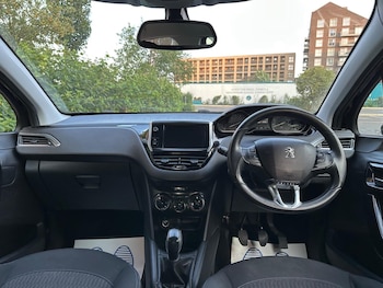 Used Peugeot 208 2018 for sale - 75494243: Photo