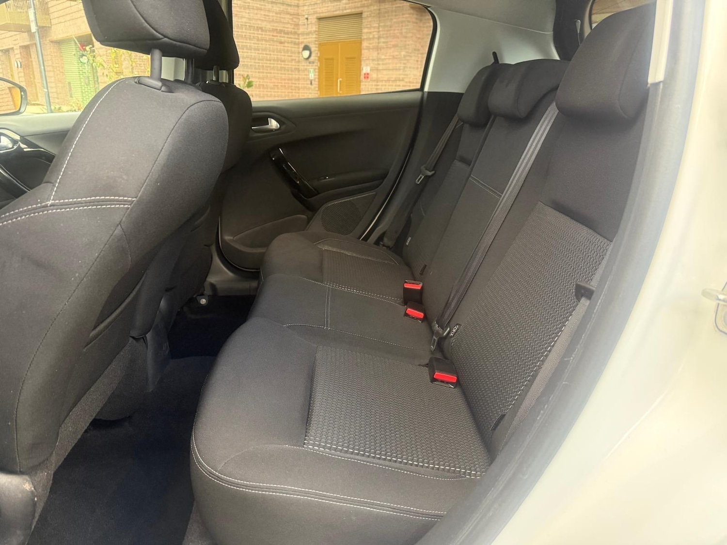 Used Peugeot 208 2017 for sale - 76240176: Photo 18