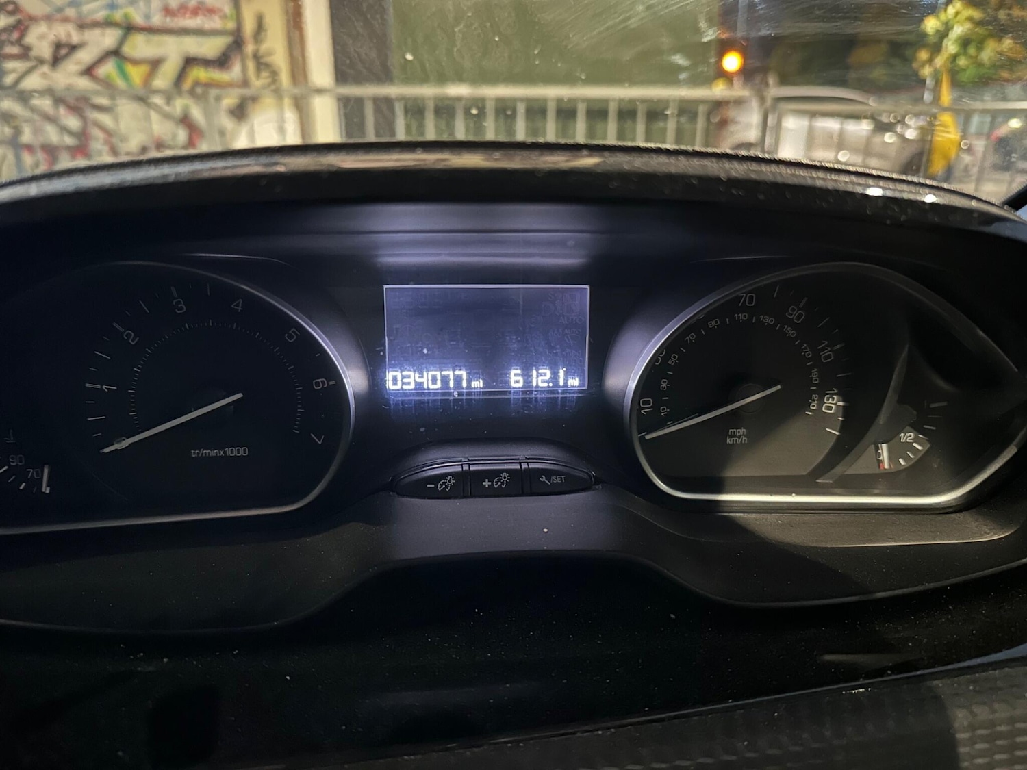 Used Peugeot 208 2017 for sale - 76240176: Photo 7