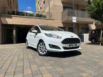 2015 (15) - 1.0 Zetec Euro 6 (s/s) 3dr