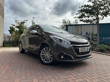 Used Peugeot 208 2019 for sale - 76994285: Photo