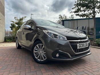 Used Peugeot 208 2019 for sale - 76994285: Photo