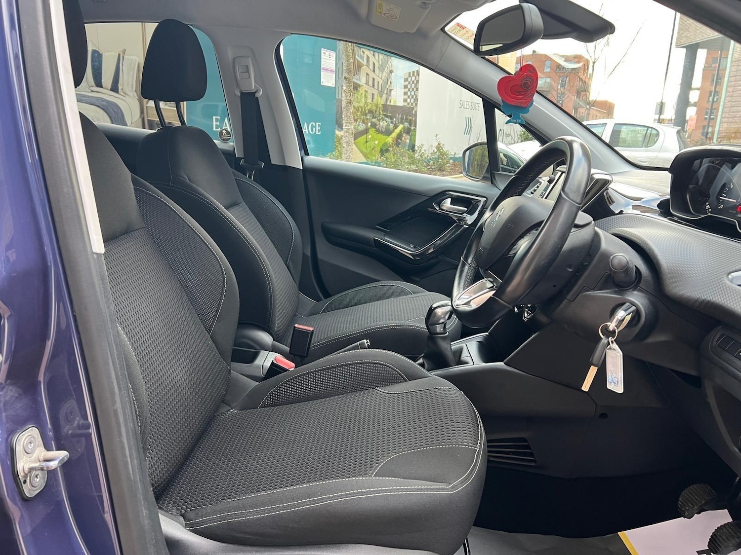 Used Peugeot 208 2017 for sale - 77057425: Photo 22