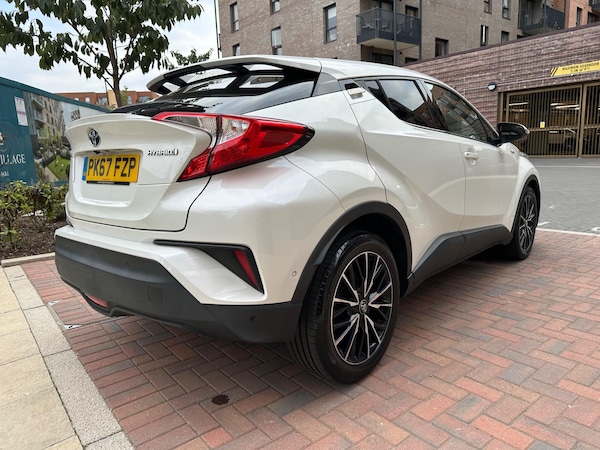 Used Toyota C-HR 2017 for sale - 75645522: Photo 12