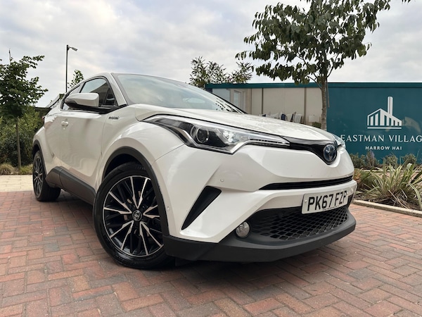 Used Toyota C-HR 2017 for sale - 75645522: Photo 1