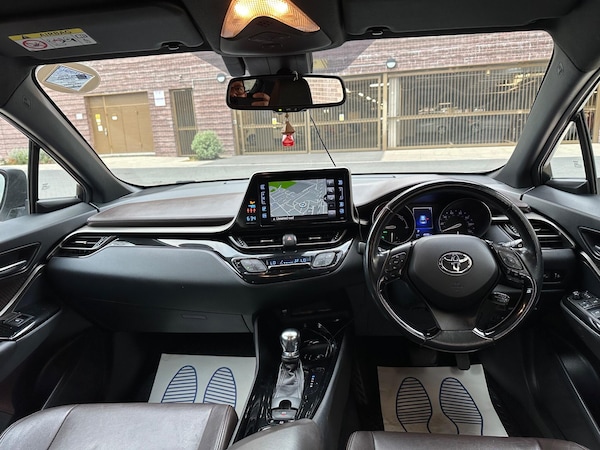 Used Toyota C-HR 2017 for sale - 75645522: Photo 4