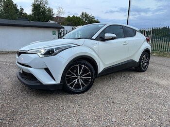 Used Toyota C-HR 2017 for sale - 75645522: Photo