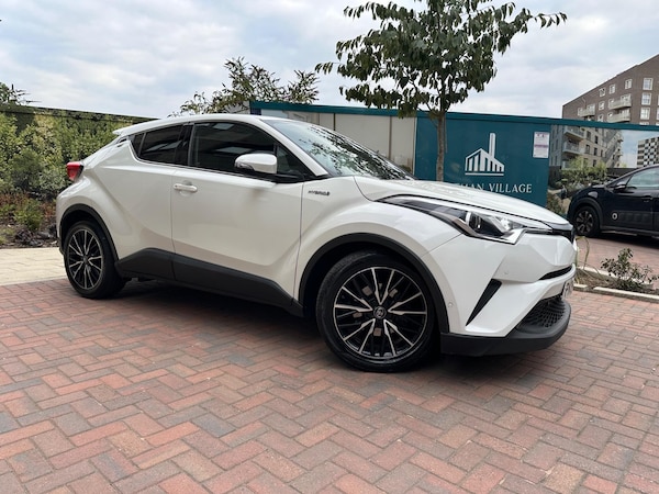 Used Toyota C-HR 2017 for sale - 75645522: Photo 9