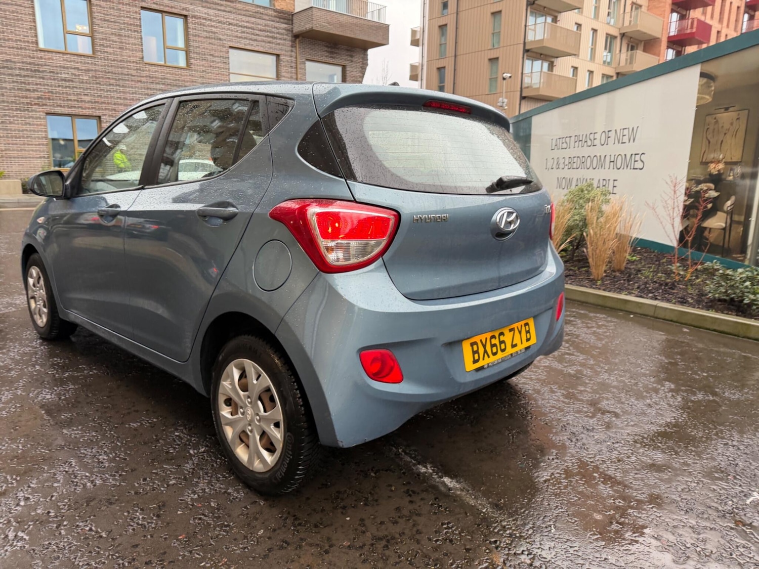 Used Hyundai i10 for sale - 77279451: Photo 2