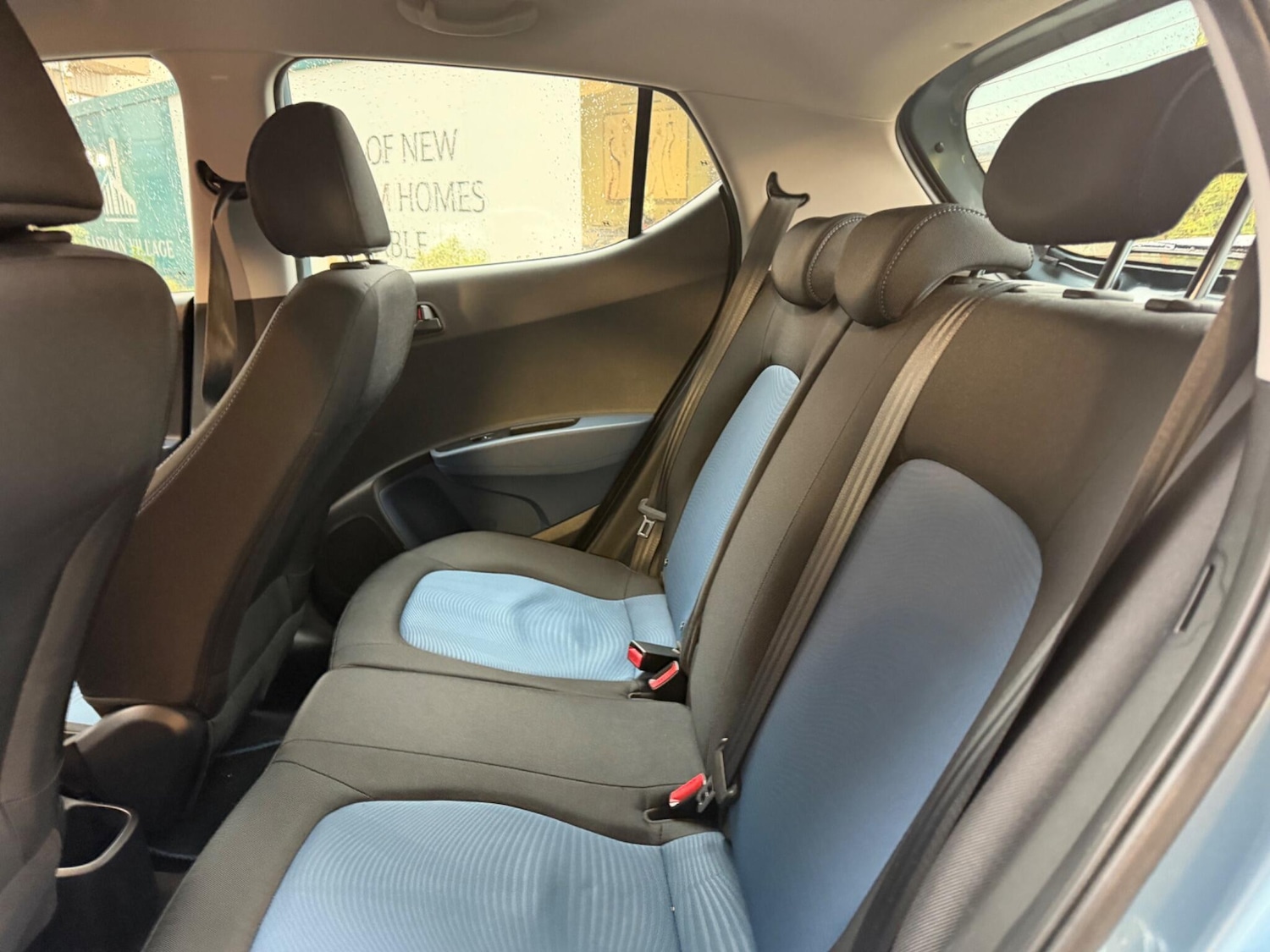 Used Hyundai i10 for sale - 77279451: Photo 28