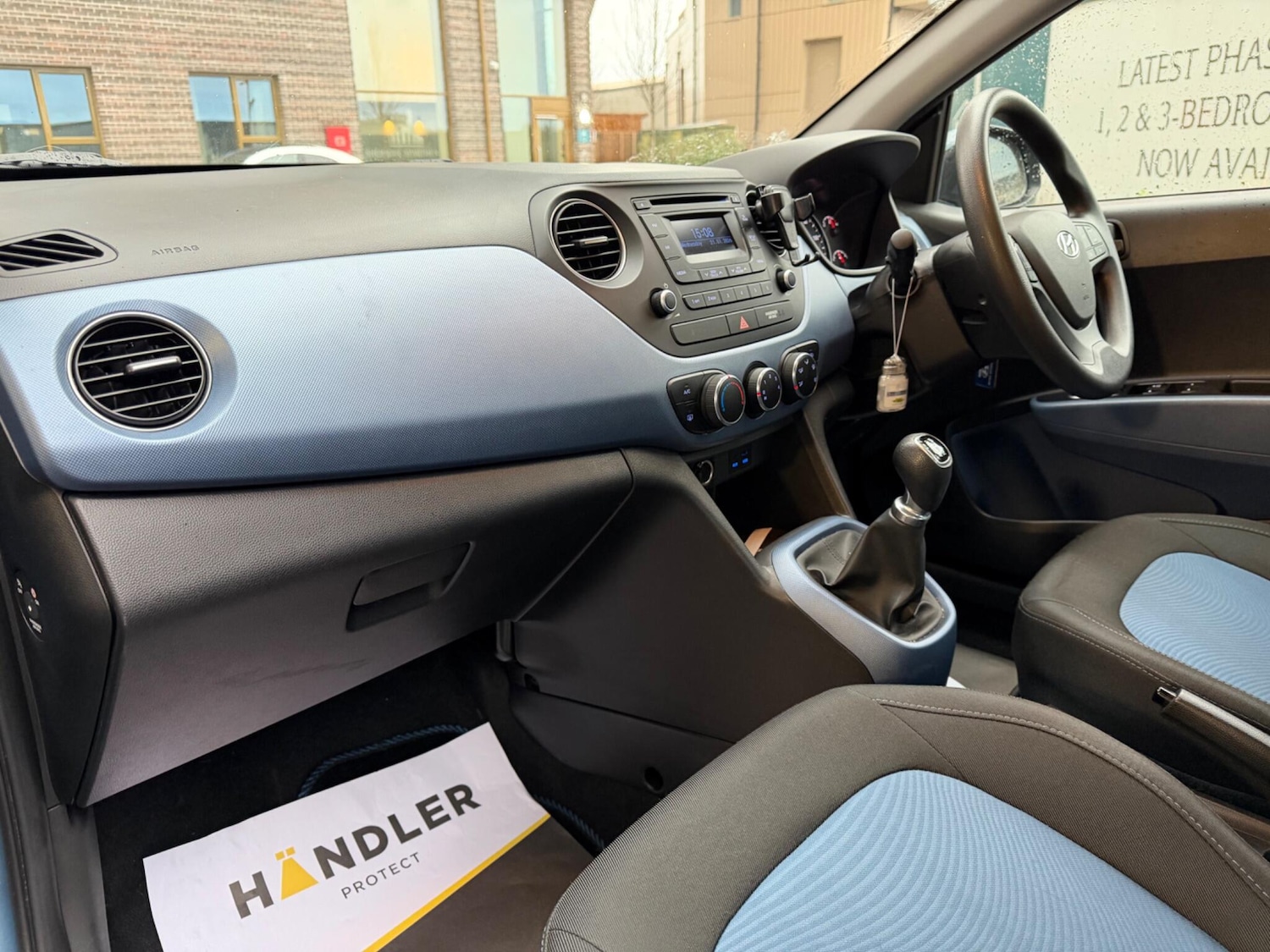 Used Hyundai i10 for sale - 77279451: Photo 3