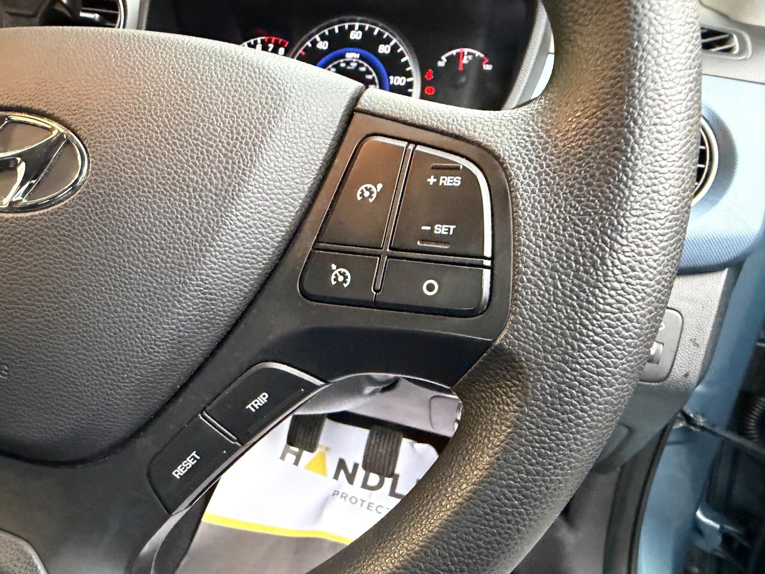 Used Hyundai i10 for sale - 77279451: Photo 30