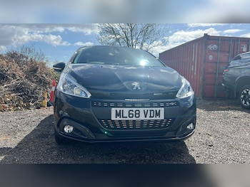 Used Peugeot 208 2018 for sale - 78086734: Photo