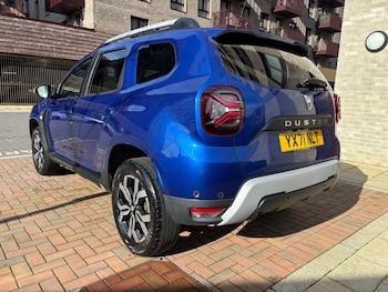 Used Dacia Duster 2021 for sale - 77637449: Photo