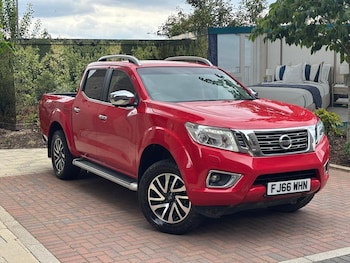 Used Nissan Navara 2016 for sale - 78491877: Photo