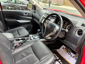Used Nissan Navara 2016 for sale - 78491877: Photo