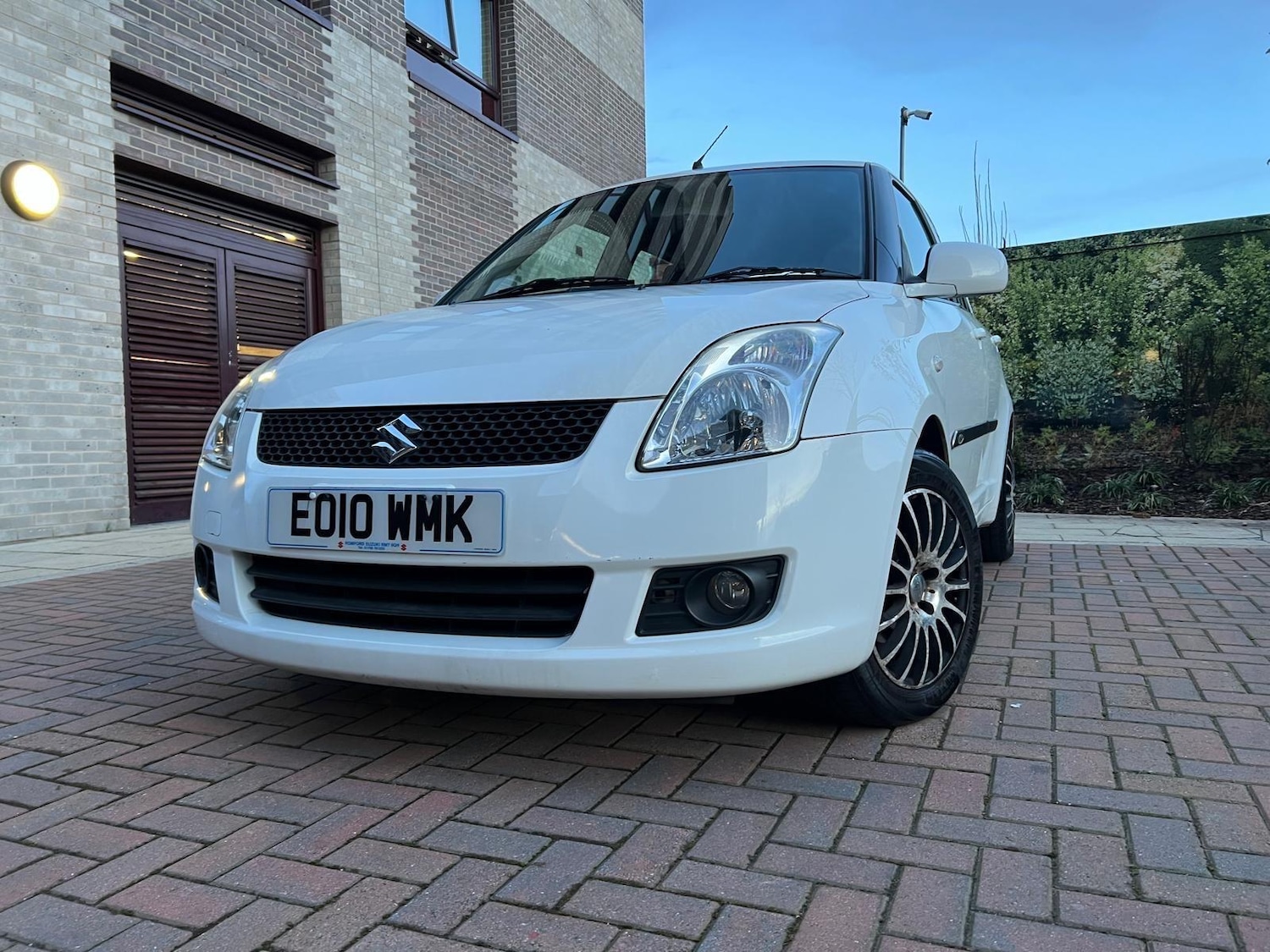 Used Suzuki Swift 2010 for sale - 77315114: Photo 10