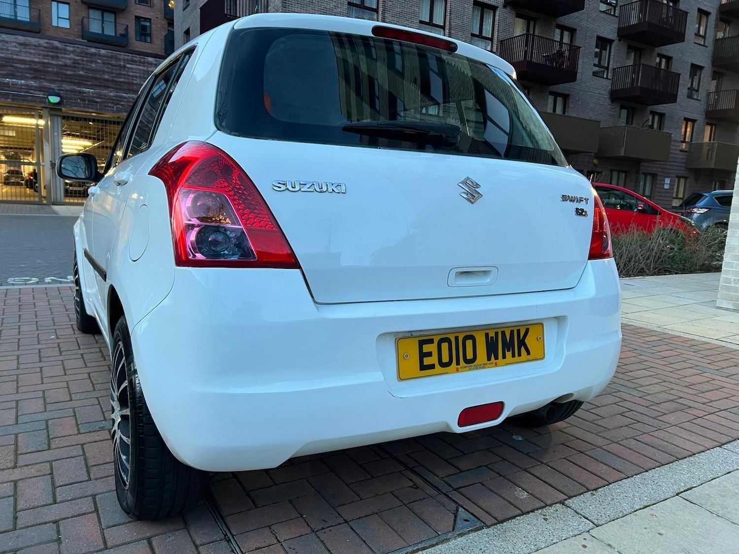 Used Suzuki Swift 2010 for sale - 77315114: Photo 13