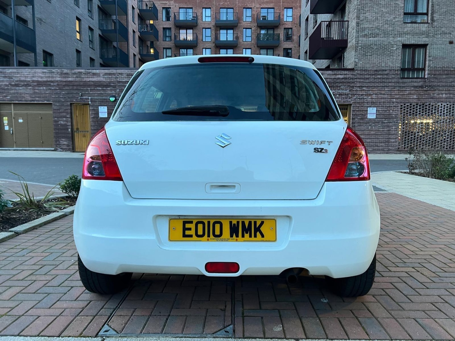 Used Suzuki Swift 2010 for sale - 77315114: Photo 15