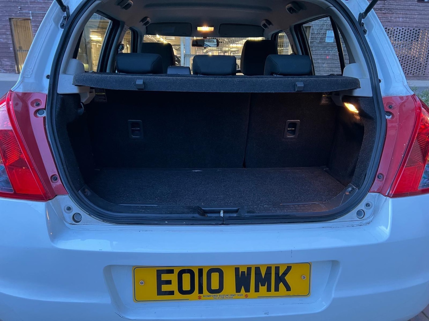 Used Suzuki Swift 2010 for sale - 77315114: Photo 16