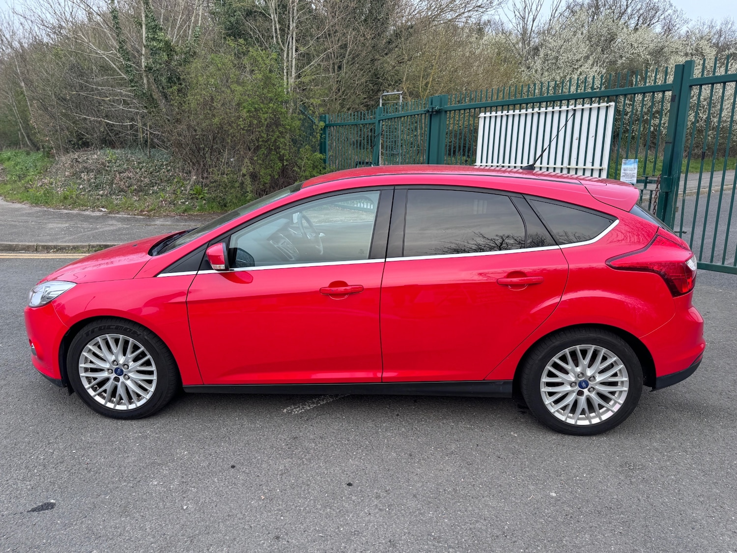 Used Ford Focus 2012 for sale - 77997783: Photo 10