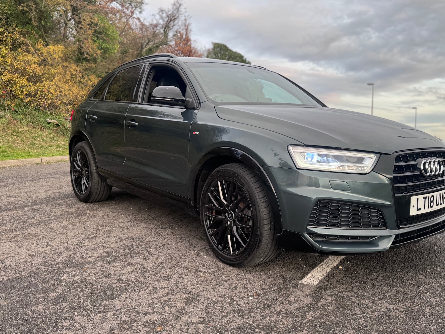 Used Audi Q3 2018 for sale - 76507871: Photo 2