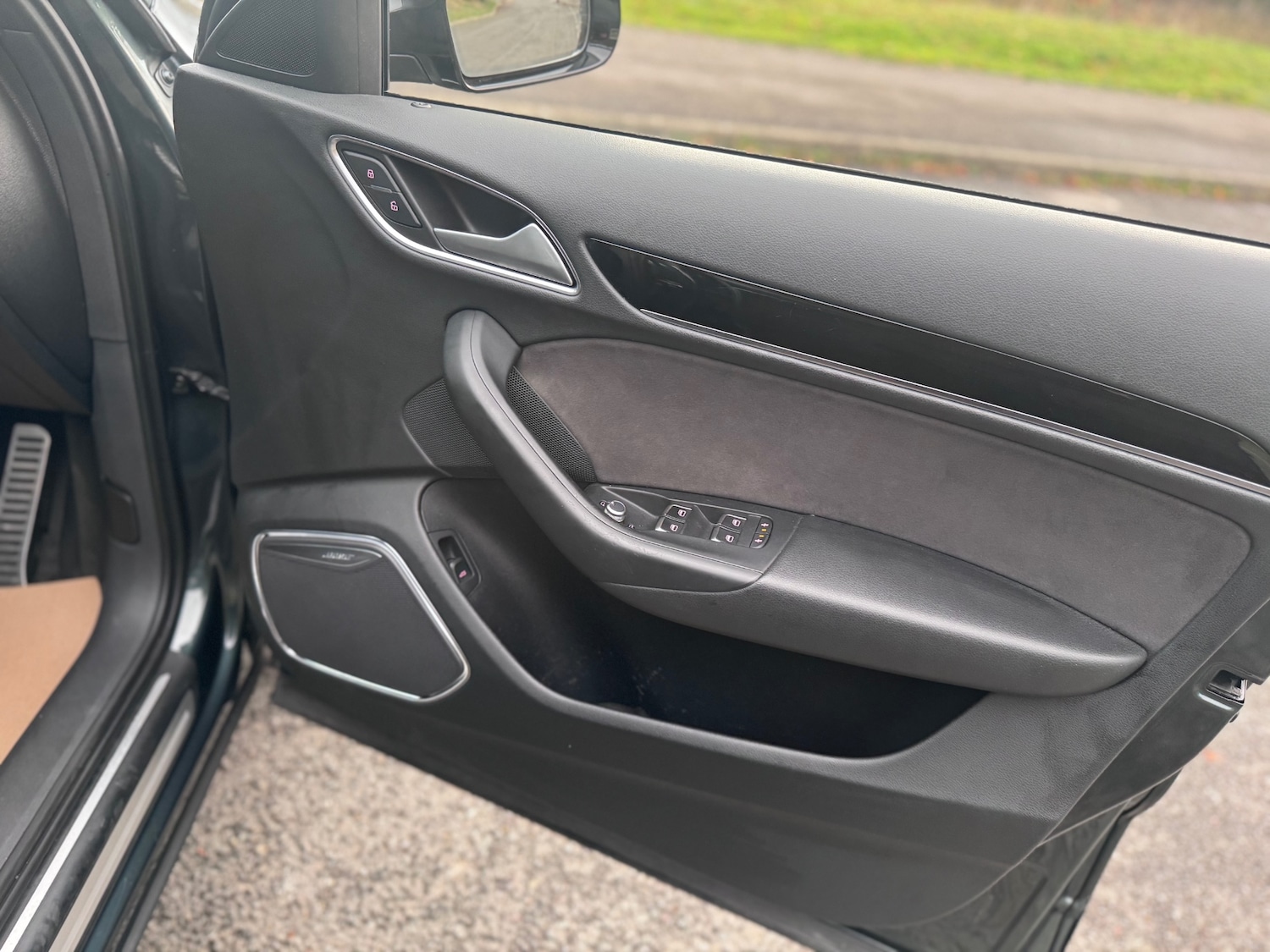 Used Audi Q3 2018 for sale - 76507871: Photo 32