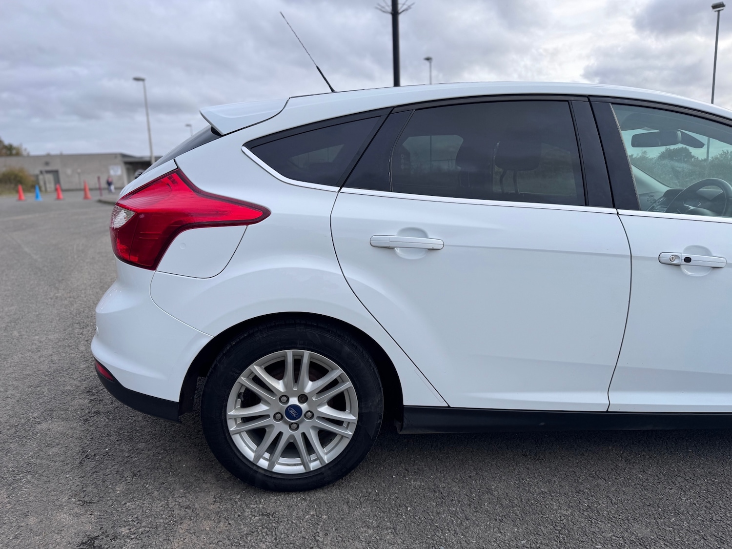 Used Ford Focus 2012 for sale - 76507854: Photo 15