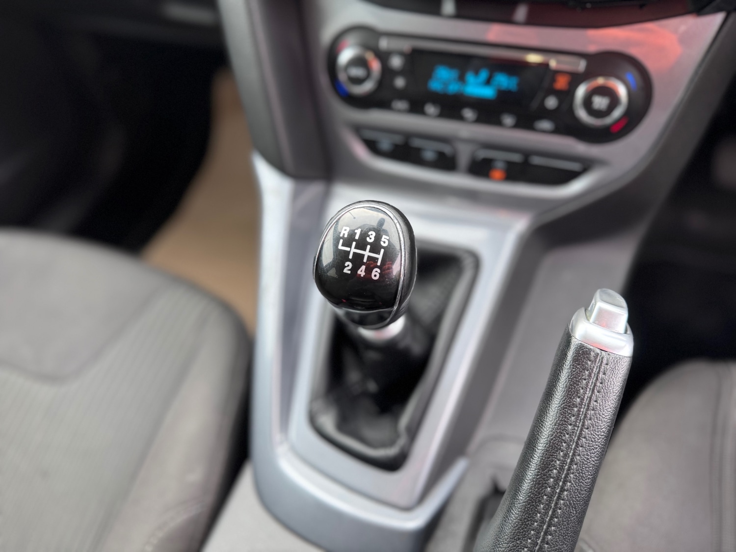 Used Ford Focus 2012 for sale - 76507854: Photo 38