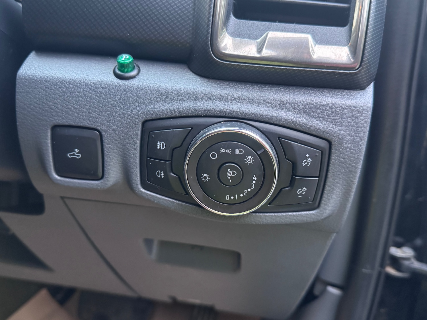 Used Ford Ranger 2018 for sale - 76673245: Photo 34