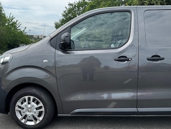 Used Vauxhall Vivaro 2019 for sale - 75463737: Photo
