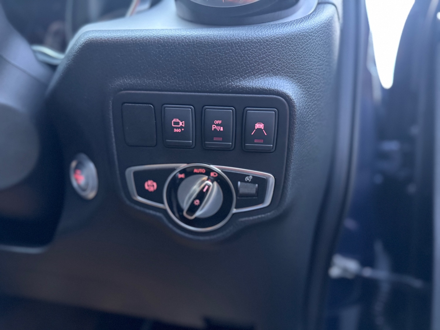 Used Mercedes-Benz X Class 2018 for sale - 76576825: Photo 35