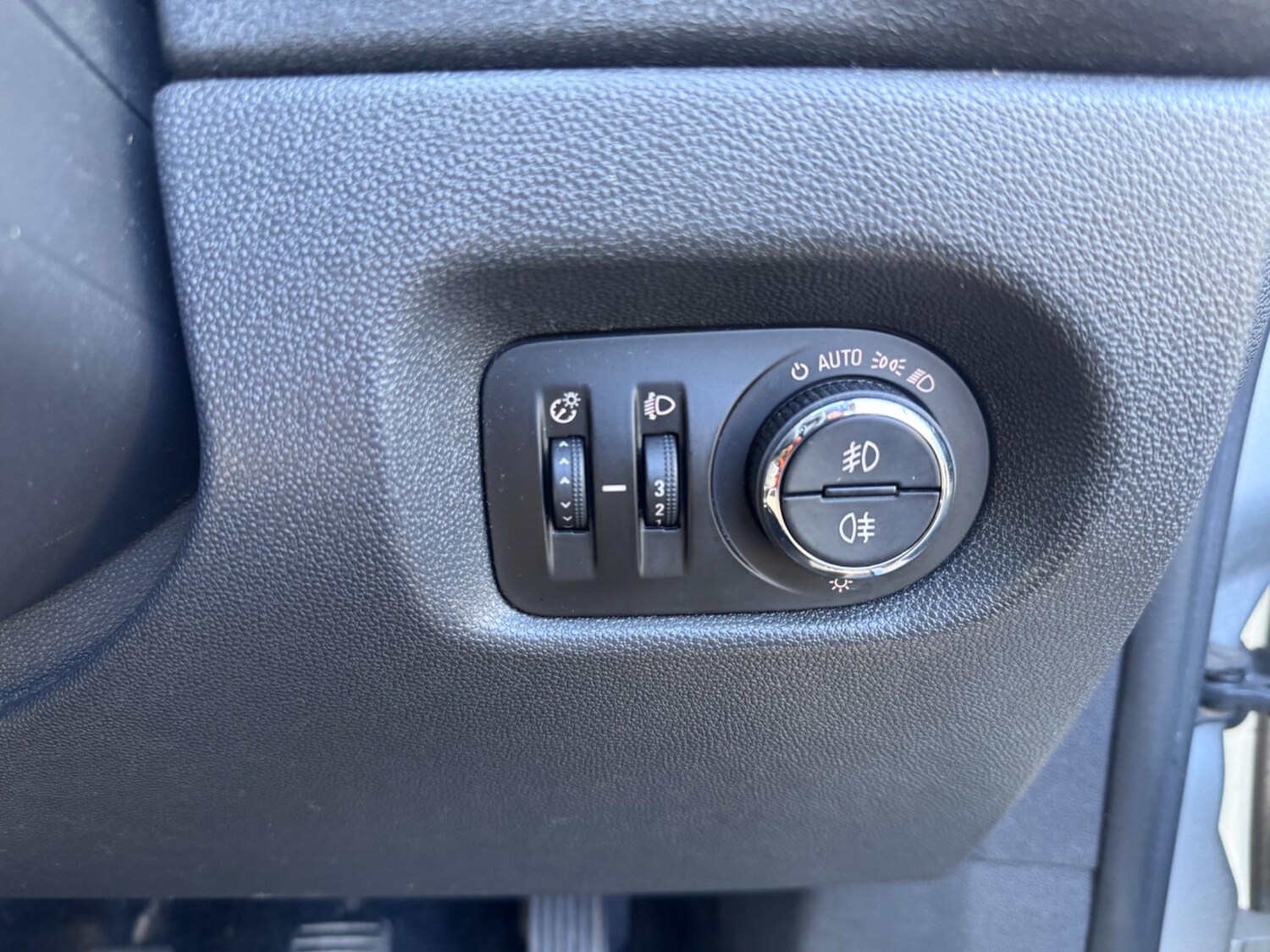 Vehicle 27