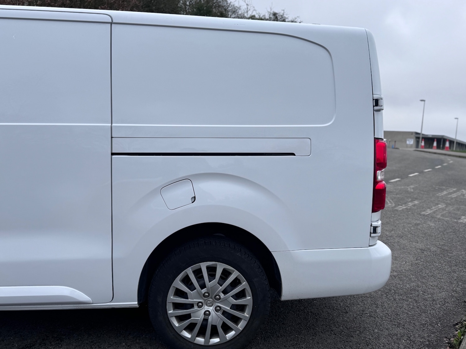 Used Vauxhall Vivaro 2023 for sale - 77538687: Photo 9