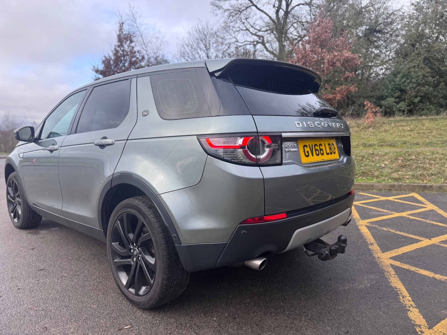 Used Land Rover Discovery Sport 2017 for sale - 77675408: Photo 12