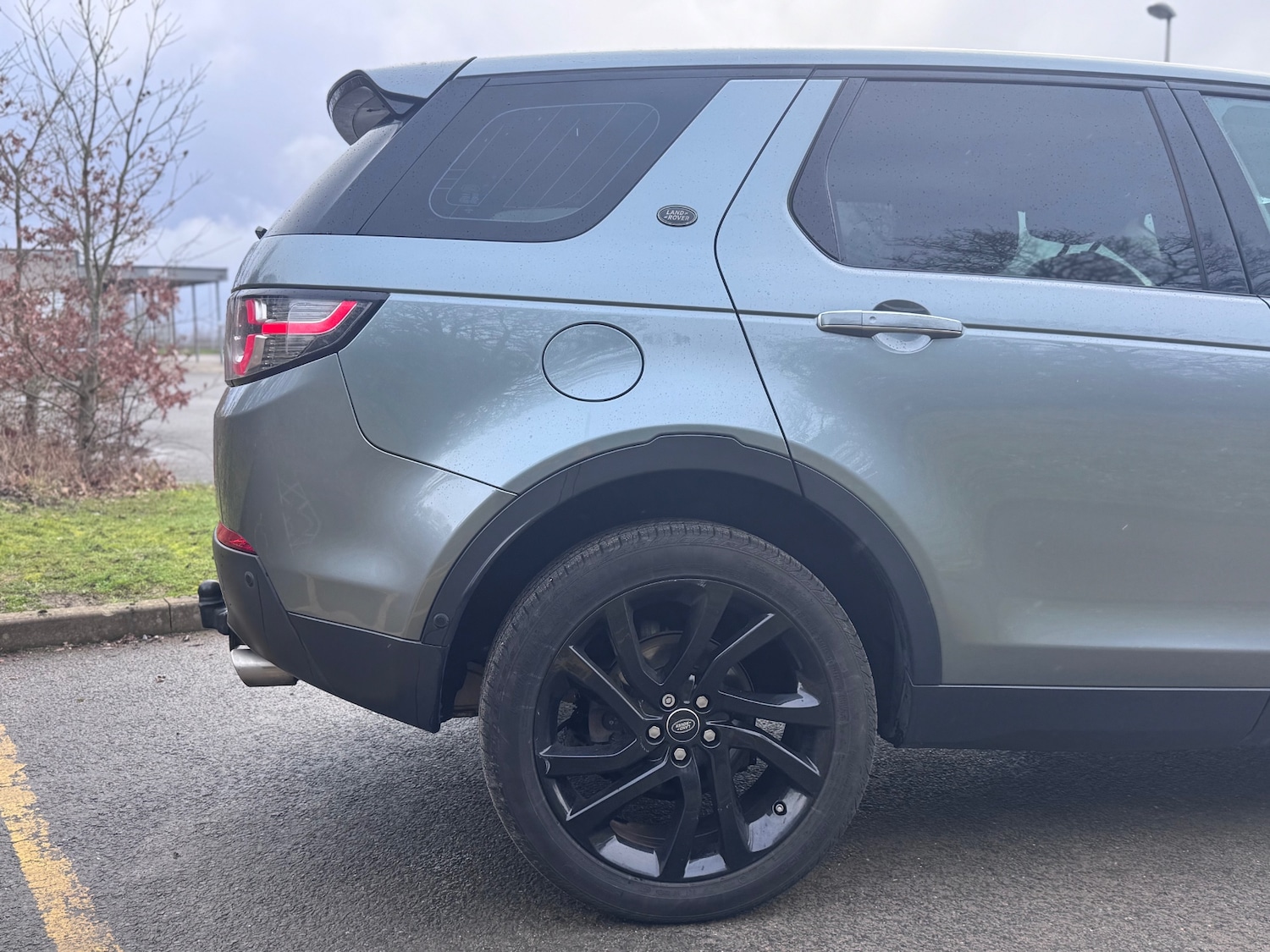 Used Land Rover Discovery Sport 2017 for sale - 77675408: Photo 20