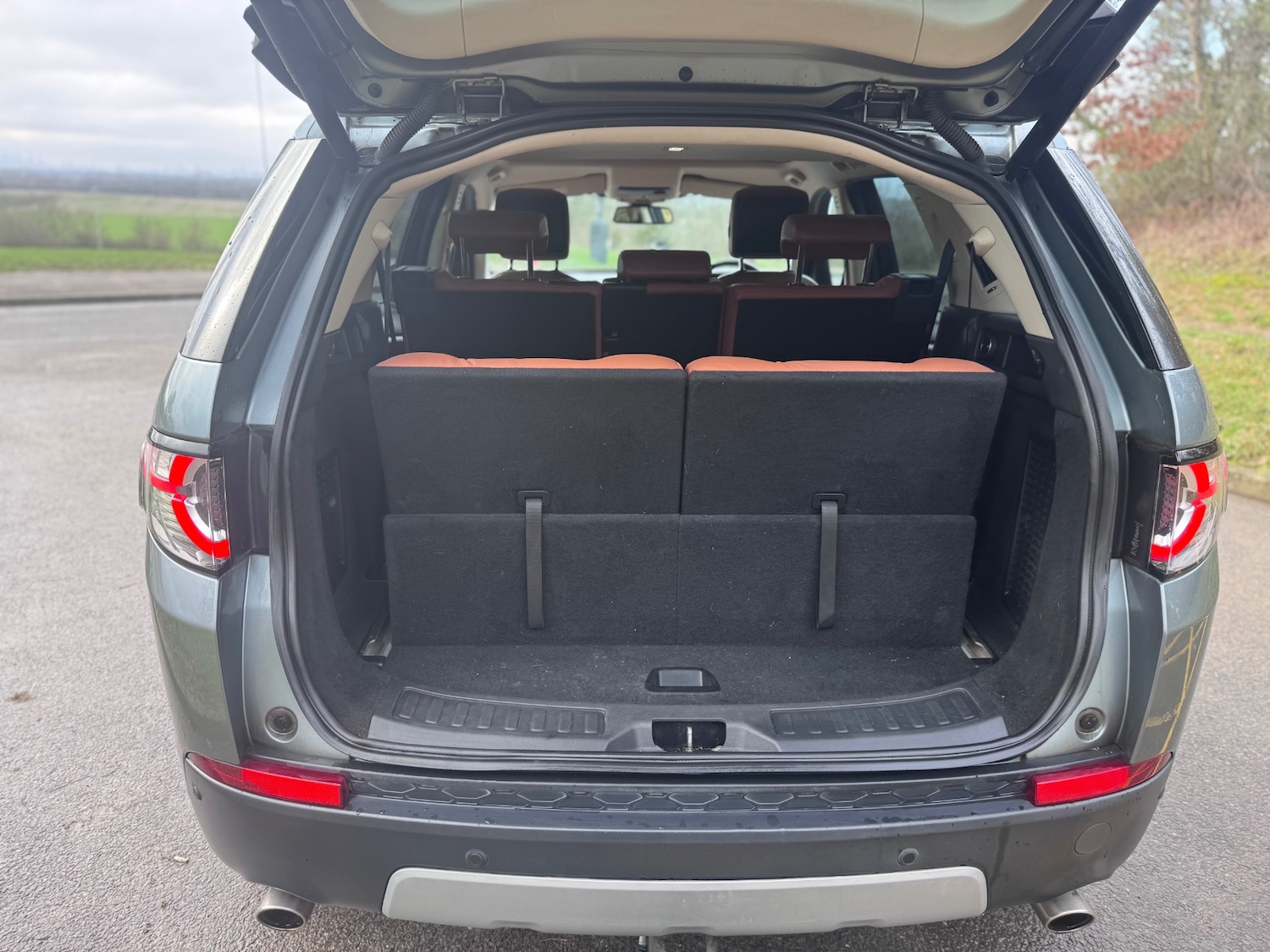 Used Land Rover Discovery Sport 2017 for sale - 77675408: Photo 24